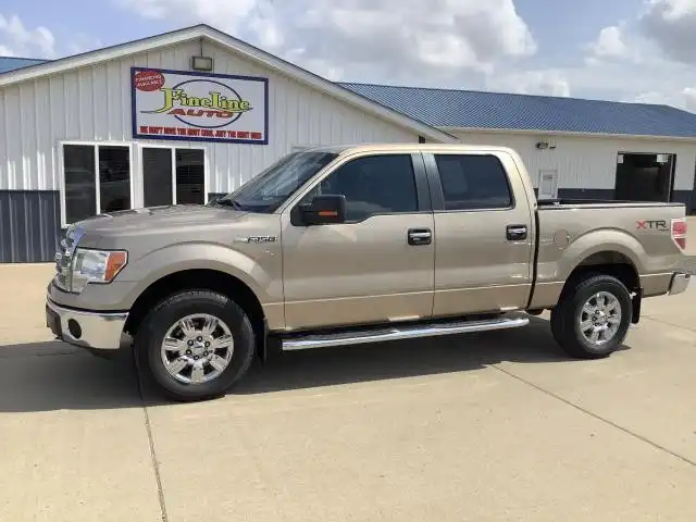 2013 Ford F-150 XLT 4x4 SuperCrew 145-in's photo