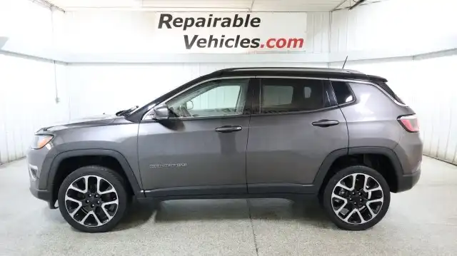 2018 Jeep Compass Limited 4X4's photo