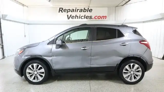2020 Buick Encore Preferred's photo