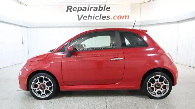 2013 FIAT 500 Sport's photo