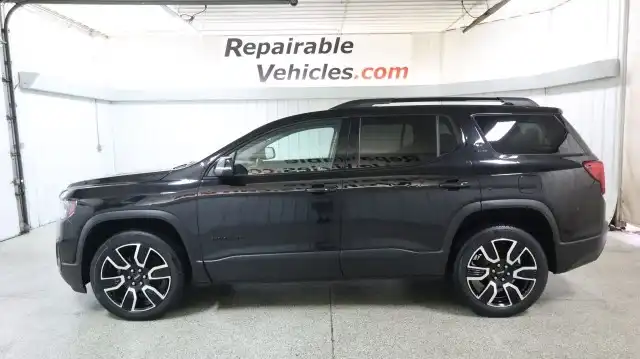 2021 GMC Acadia SLE FWD's photo