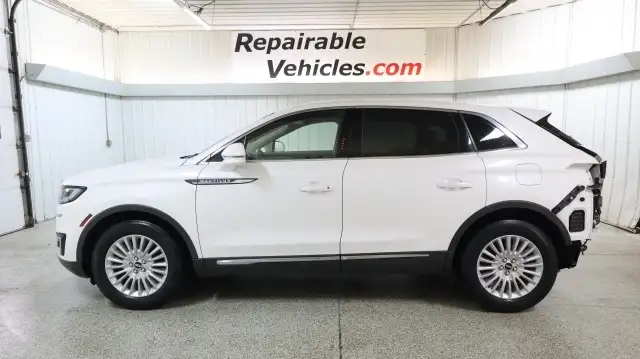 2020 Lincoln Nautilus FWD's photo