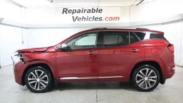 2020 GMC Terrain Denali AWD's photo