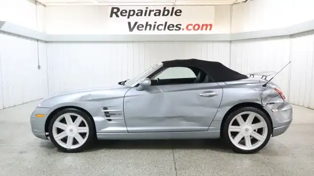 2005 Chrysler Crossfire Limited's photo