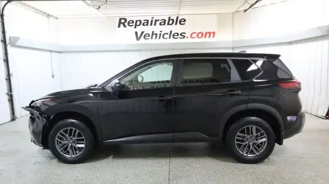 2023 Nissan Rogue S AWD's photo