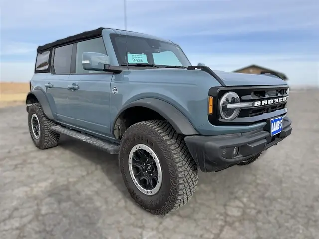 2021 Ford Bronco Outer Banks Advanced 4x4 photo 4