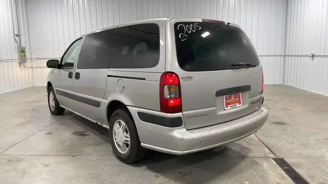 2005 Chevrolet Venture Value Plus Van LWB's photo