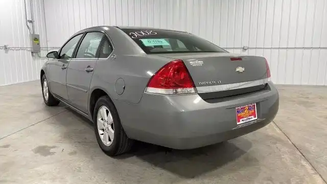 2008 Chevrolet Impala LT's photo