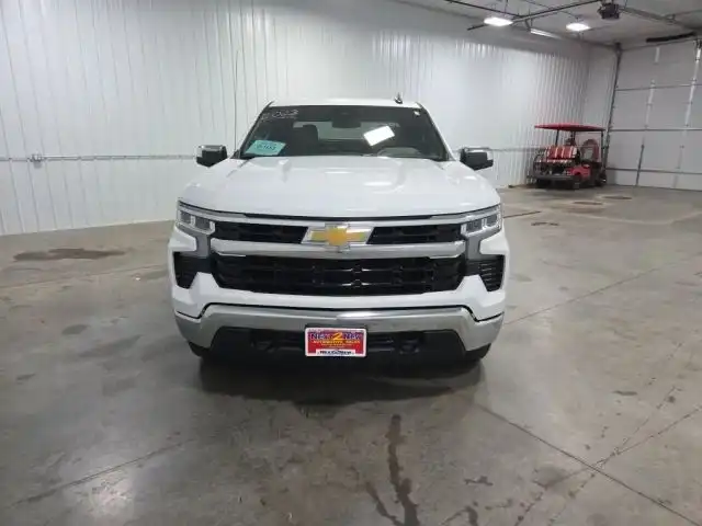 2023 Chevrolet Silverado 1500 LT 4X4 Crew Cab Short Box's photo