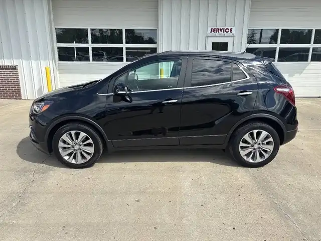 2019 Buick Encore Preferred's photo
