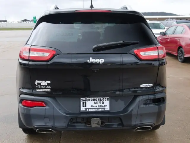2017 Jeep Cherokee North 4x4 photo 3