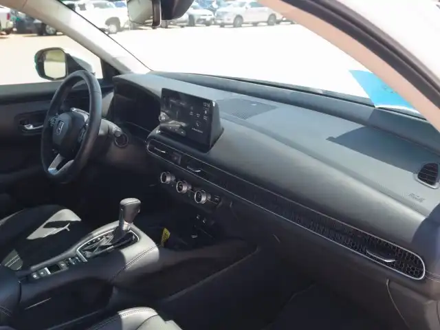 2026 Honda HR-V EX-L AWD's photo