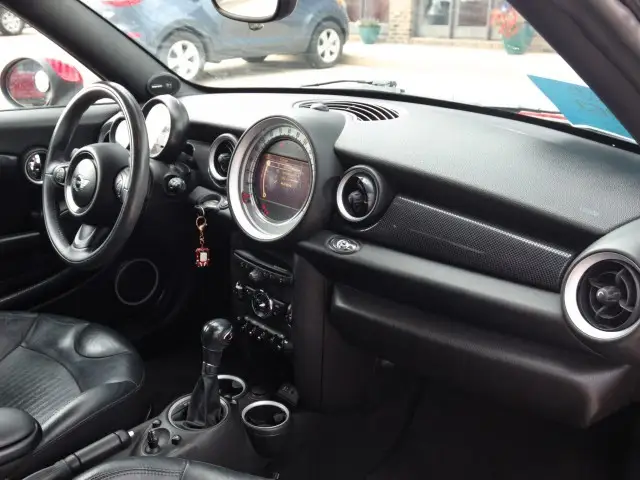 2013 MINI Cooper S Roadster photo 1