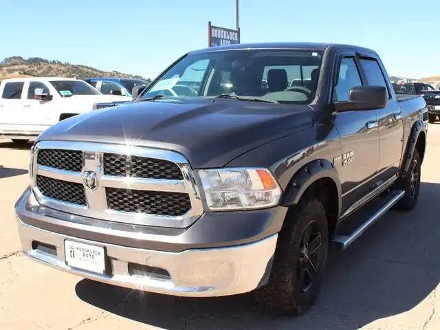 2017 RAM 1500 SLT Crew Cab 4WD 5'7" Box's photo