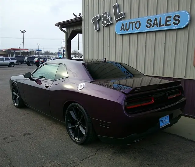 2021 Dodge Challenger R/T photo 3