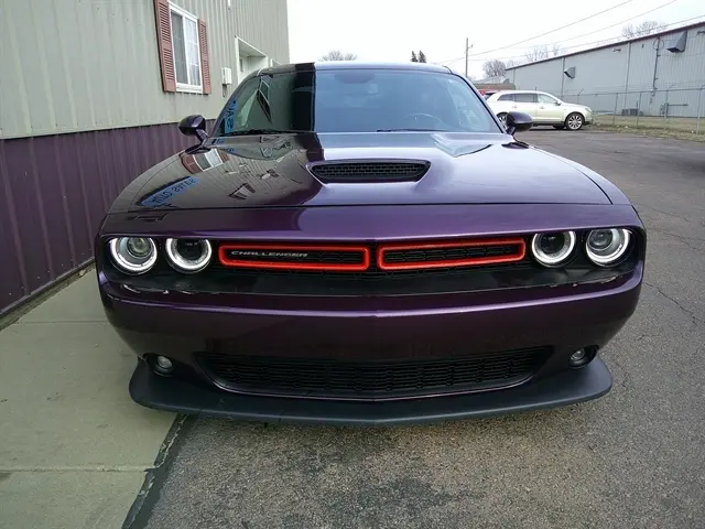2021 Dodge Challenger R/T photo 4
