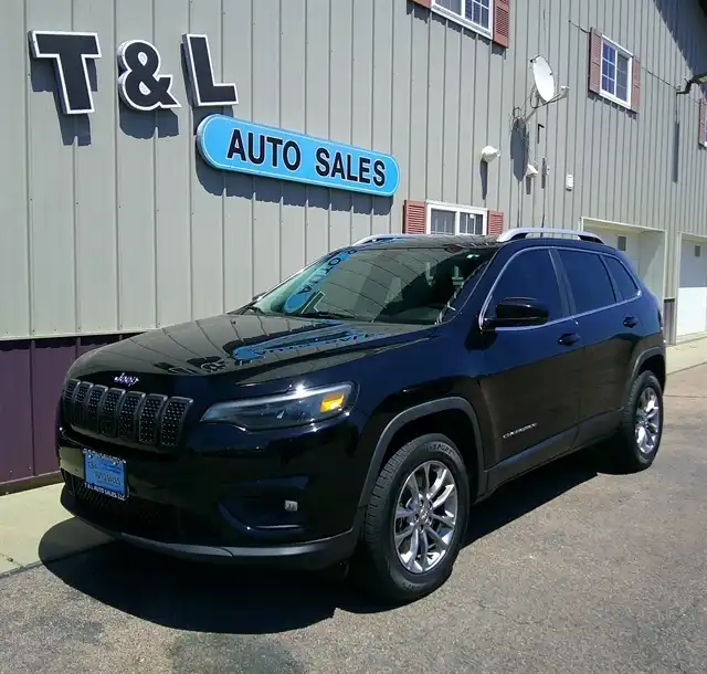 2020 Jeep Cherokee Latitude Plus 4X4's photo