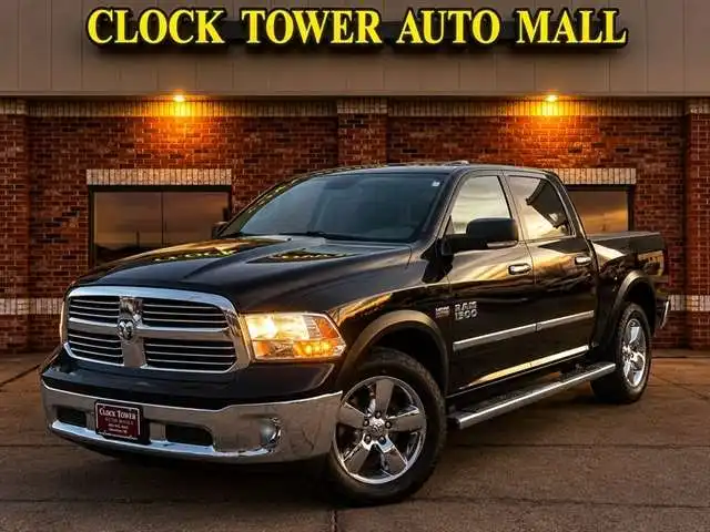 2013 RAM 1500 SLT 4x4 Crew Cab's photo