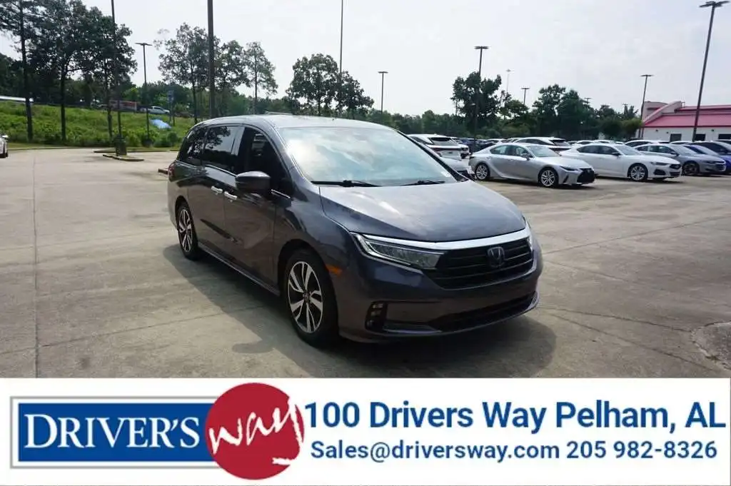 2022 Honda Odyssey Touring's photo
