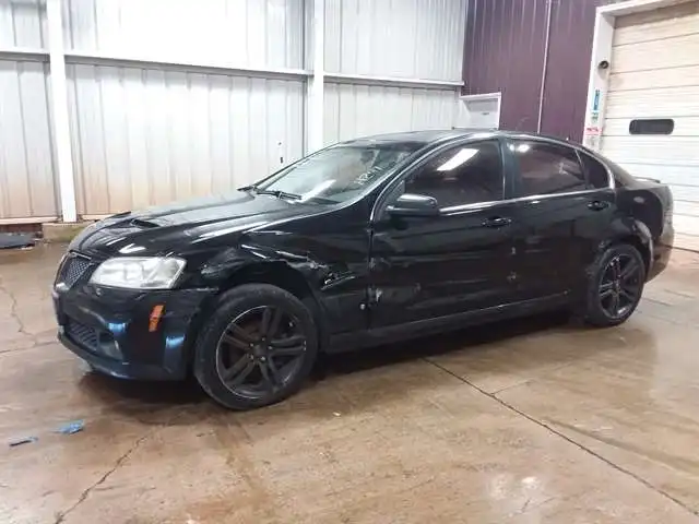 2009 Pontiac G8 Base's photo