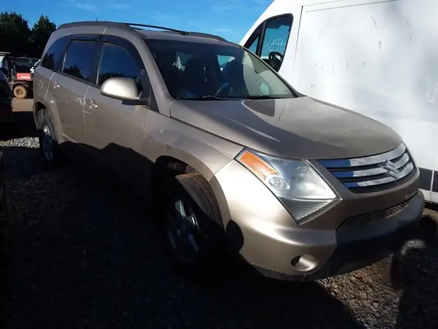 2007 Suzuki XL-7 AWD 5-Passenger's photo