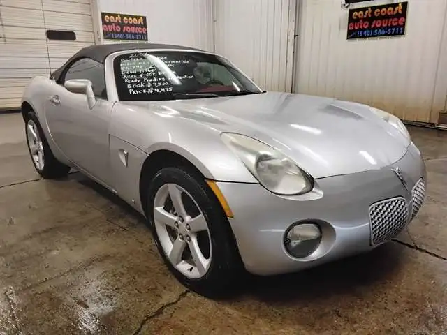 2006 Pontiac Solstice Base's photo