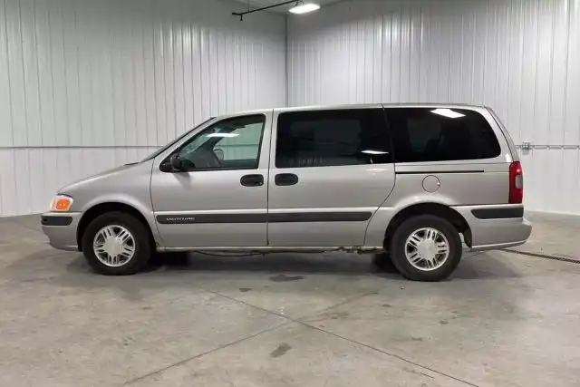 2005 Chevrolet Venture Value Plus Van LWB's photo