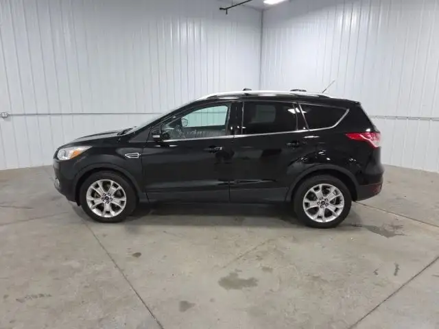2016 Ford Escape Titanium 4WD's photo