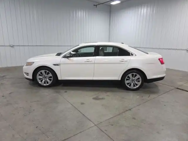 2012 Ford Taurus Limited FWD's photo