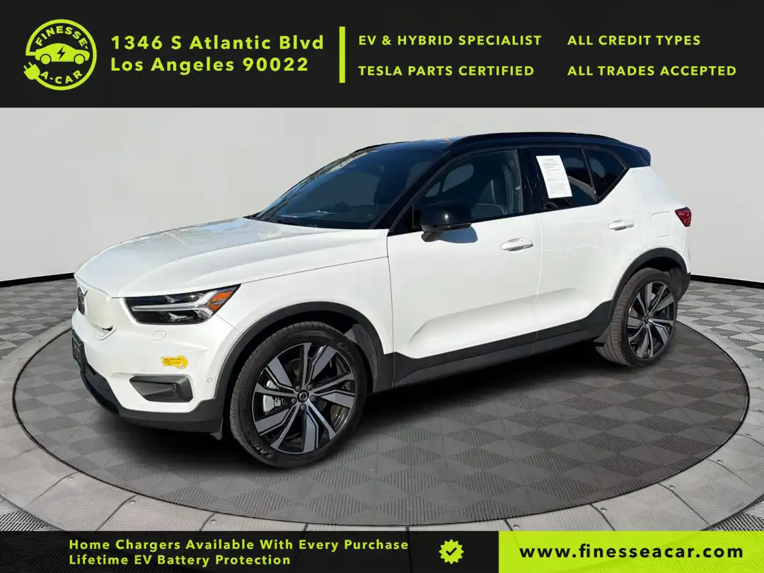 2022 Volvo XC40 P8 Recharge Ultimate AWD's photo
