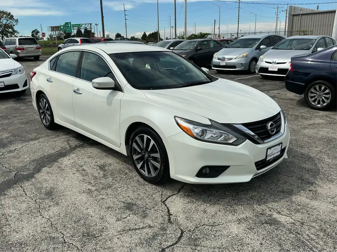 2017 Nissan Altima 2.5 SL's photo