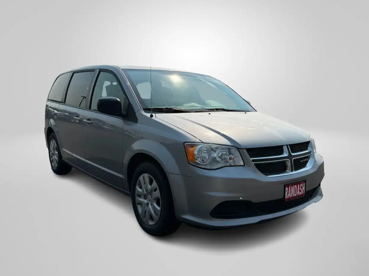 2018 Dodge Grand Caravan SE's photo