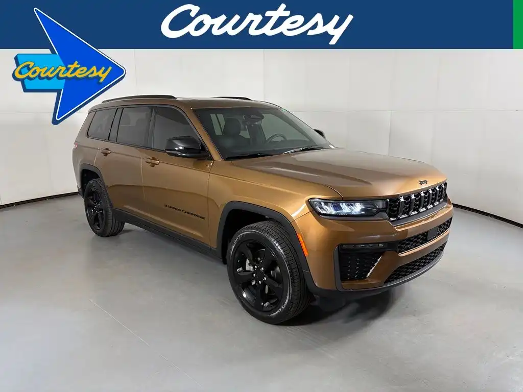2026 Jeep Grand Cherokee L Limited 4x4's photo