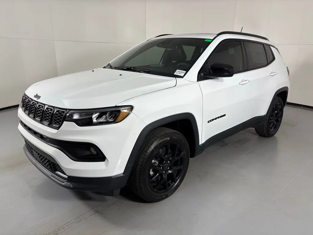2026 Jeep Compass Altitude 4X4 photo 5