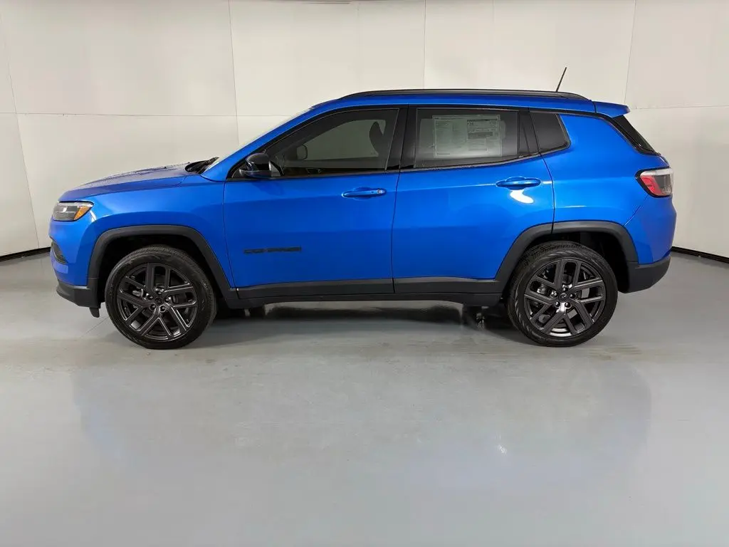 2026 Jeep Compass Altitude 4X4 photo 4