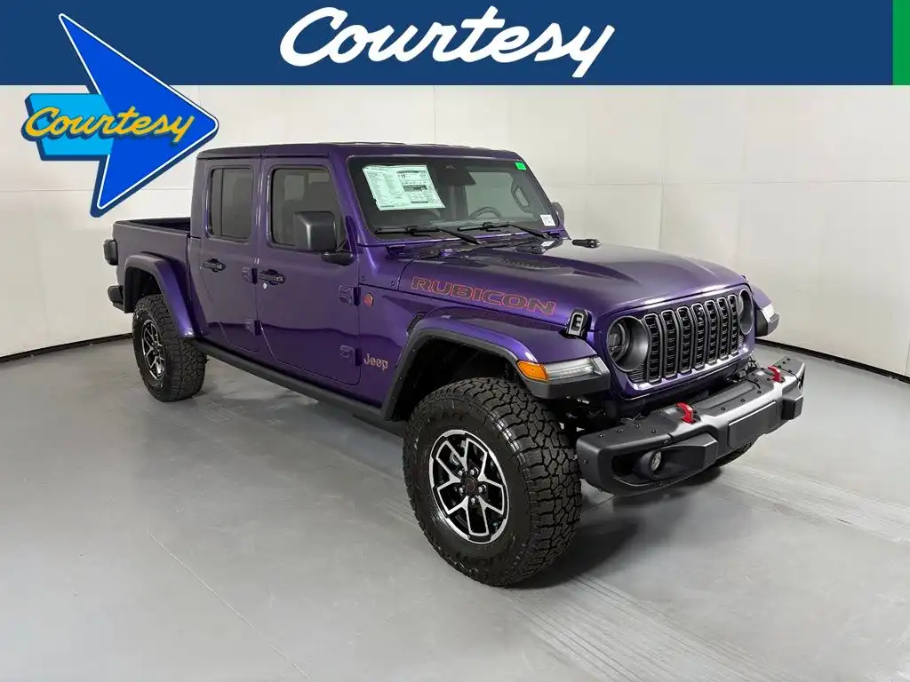 2026 Jeep Gladiator Rubicon X Auto's photo