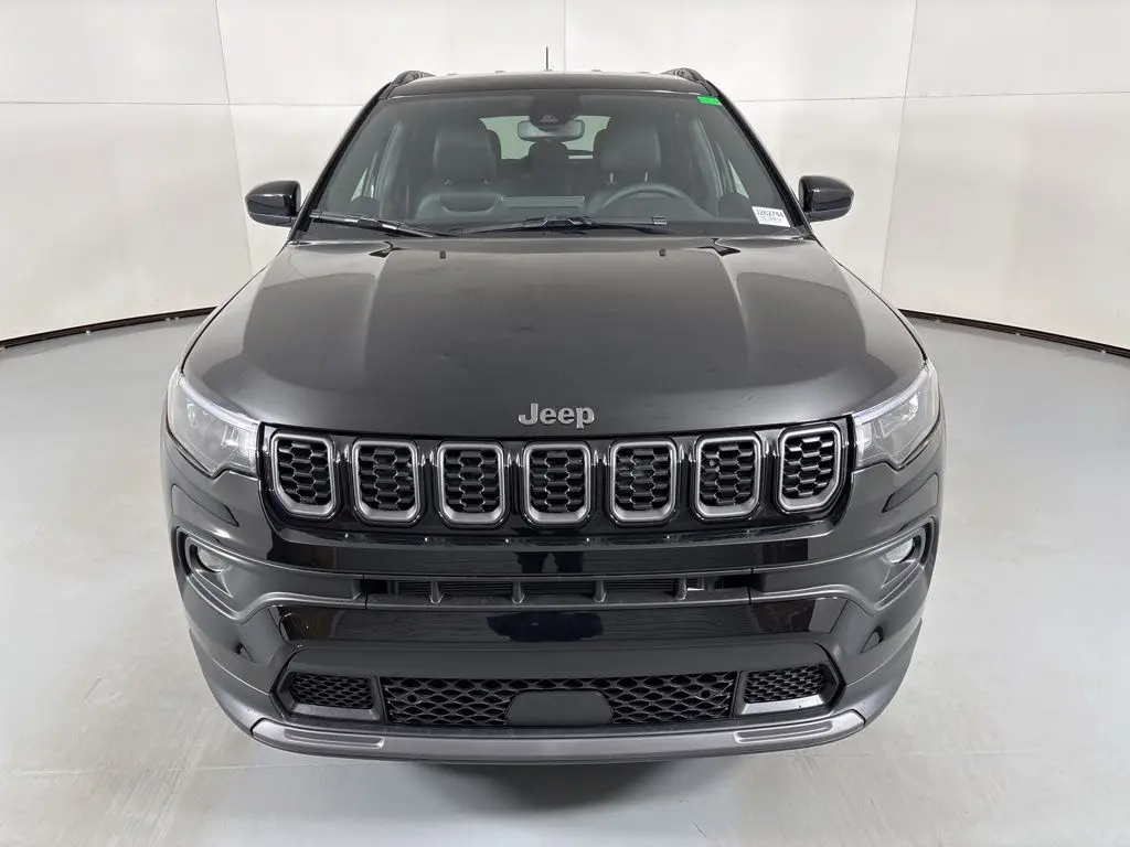 2026 Jeep Compass Altitude 4X4 photo 3