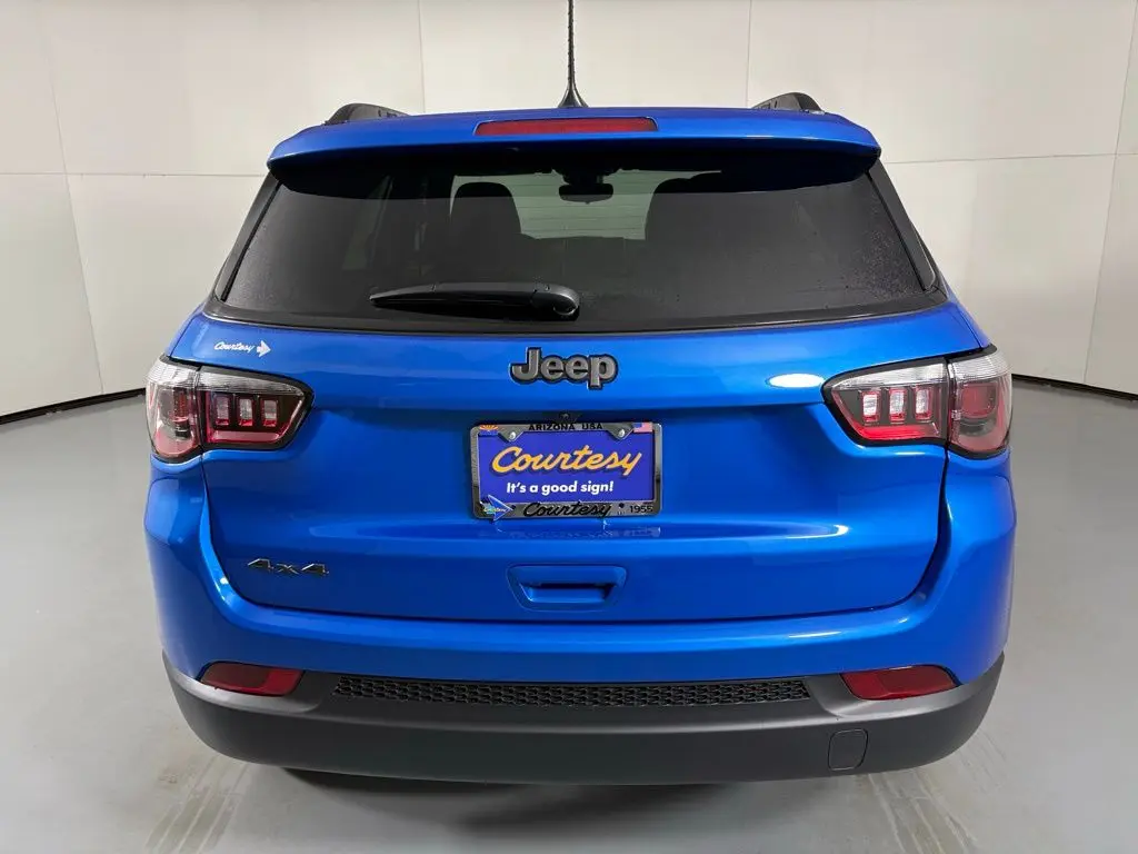 2026 Jeep Compass Altitude 4X4 photo 5