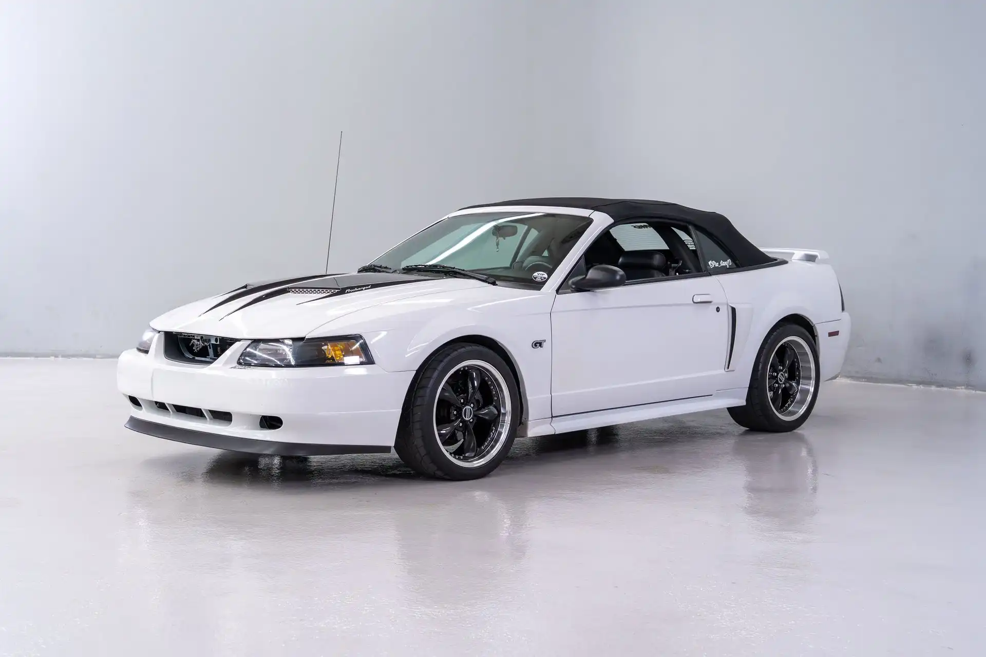 2001 Ford Mustang GT 180A's photo