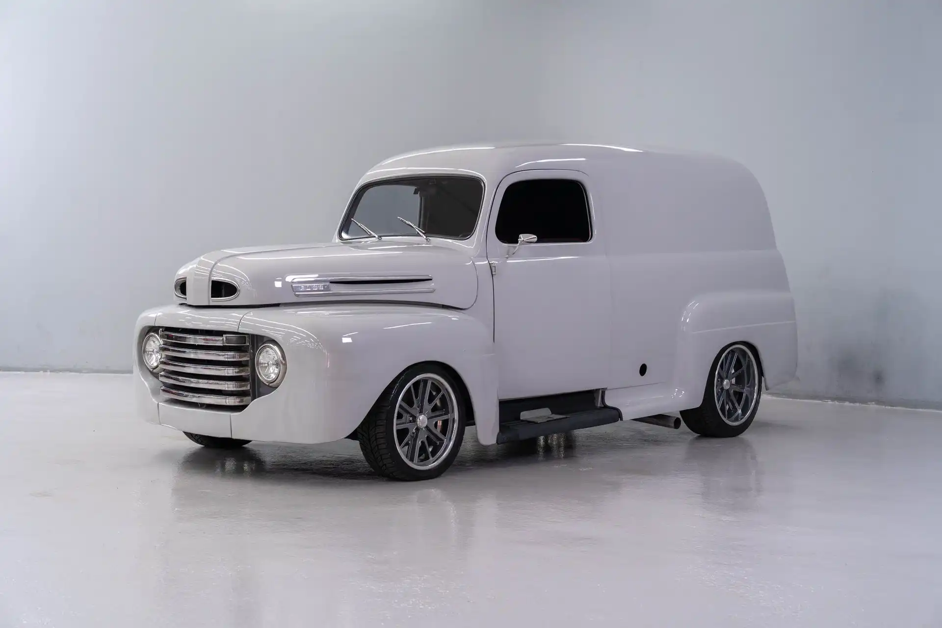 2002 Ford Thunderbird Deluxe With Removable Top's photo