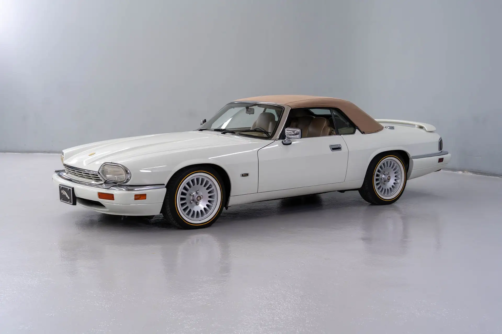 1995 Jaguar XJS's photo