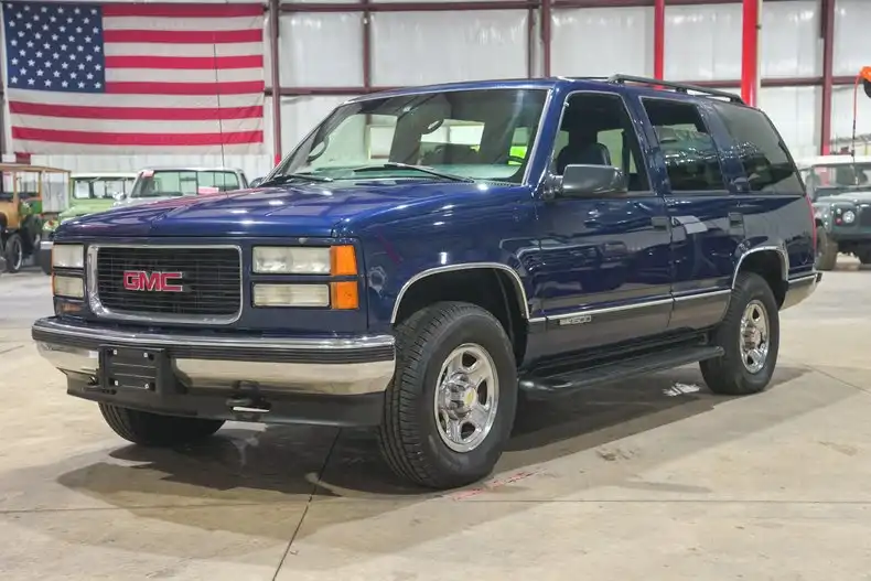 1997 GMC Yukon SLE 4X4's photo