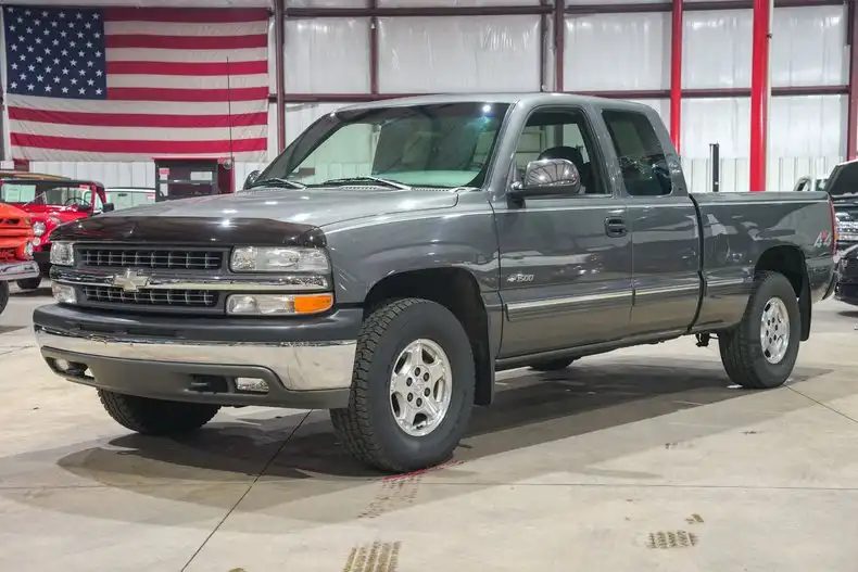 1999 Chevrolet Silverado 1500 1500 LS 4X4 EXTENDED CAB SWB's photo