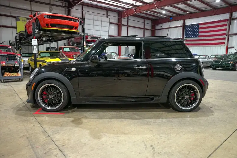 2012 MINI Cooper S photo 4
