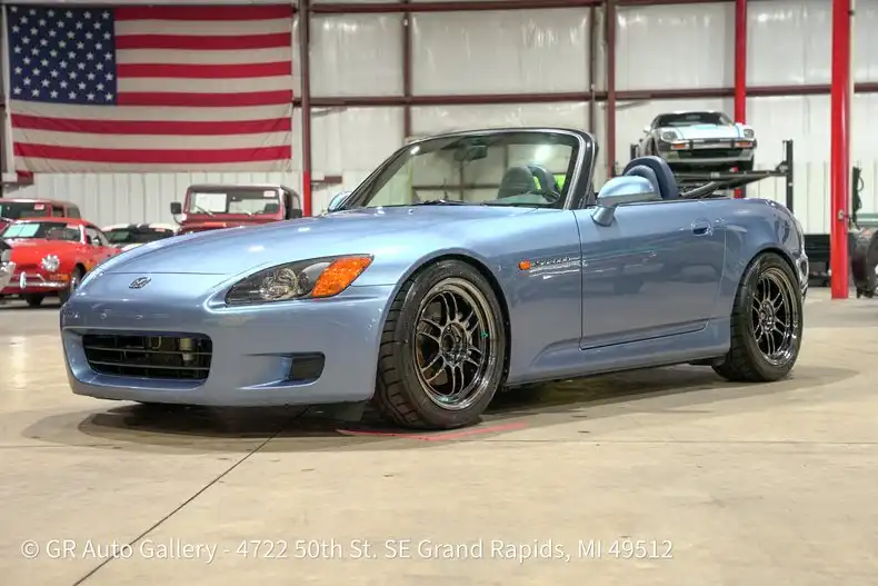 2002 Honda S2000 Base's photo
