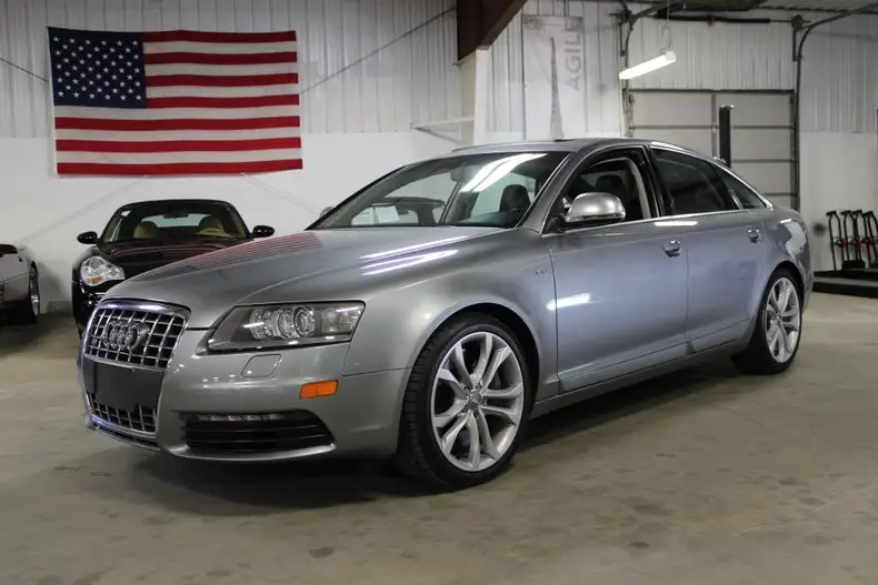 2009 Audi S6 5.2 quattro Tiptronic's photo