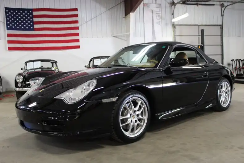 2002 Porsche 911 Carrera Cabriolet's photo
