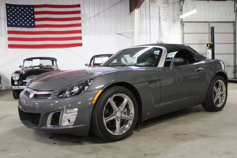 2009 Saturn Sky Red Line's photo