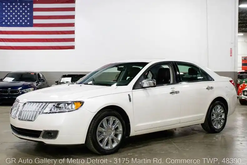 2012 Lincoln MKZ V6's photo