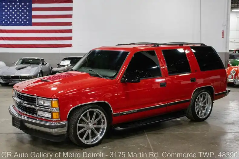 1998 Chevrolet Tahoe LS's photo